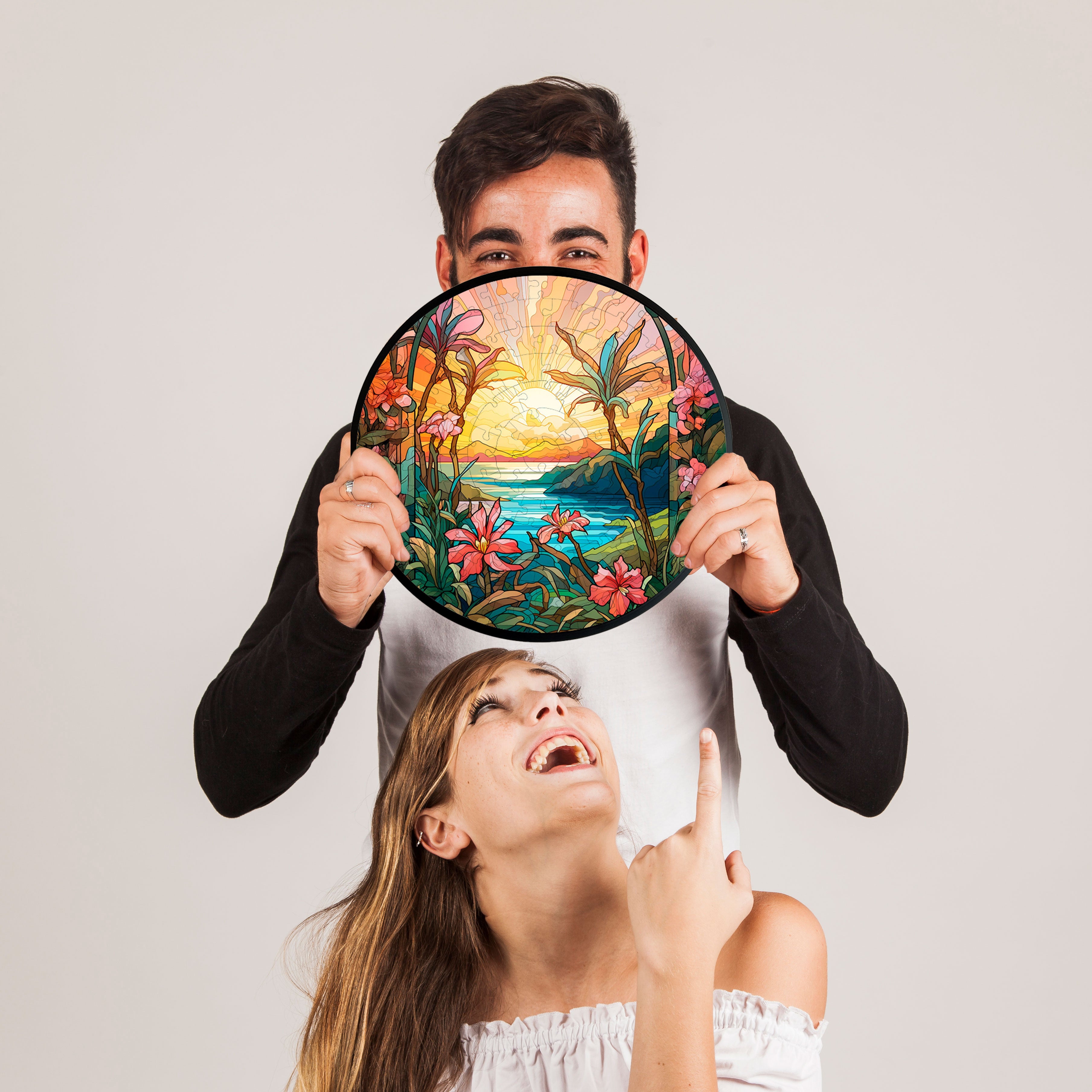 Jurojin Junction Circular Frame Jigsaw Puzzle for Couples  | Tropical Sunset Bloom” – 160-Piece Framable Circular Jigsaw Puzzle for Adults & Kids above 15+ Years | Puzzle Games for Couples